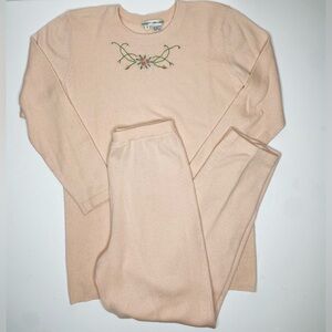 Silk Cashmere Vintage 2Pc. Long Sleeve Top and Pants Set Sz Sm top, Med pants